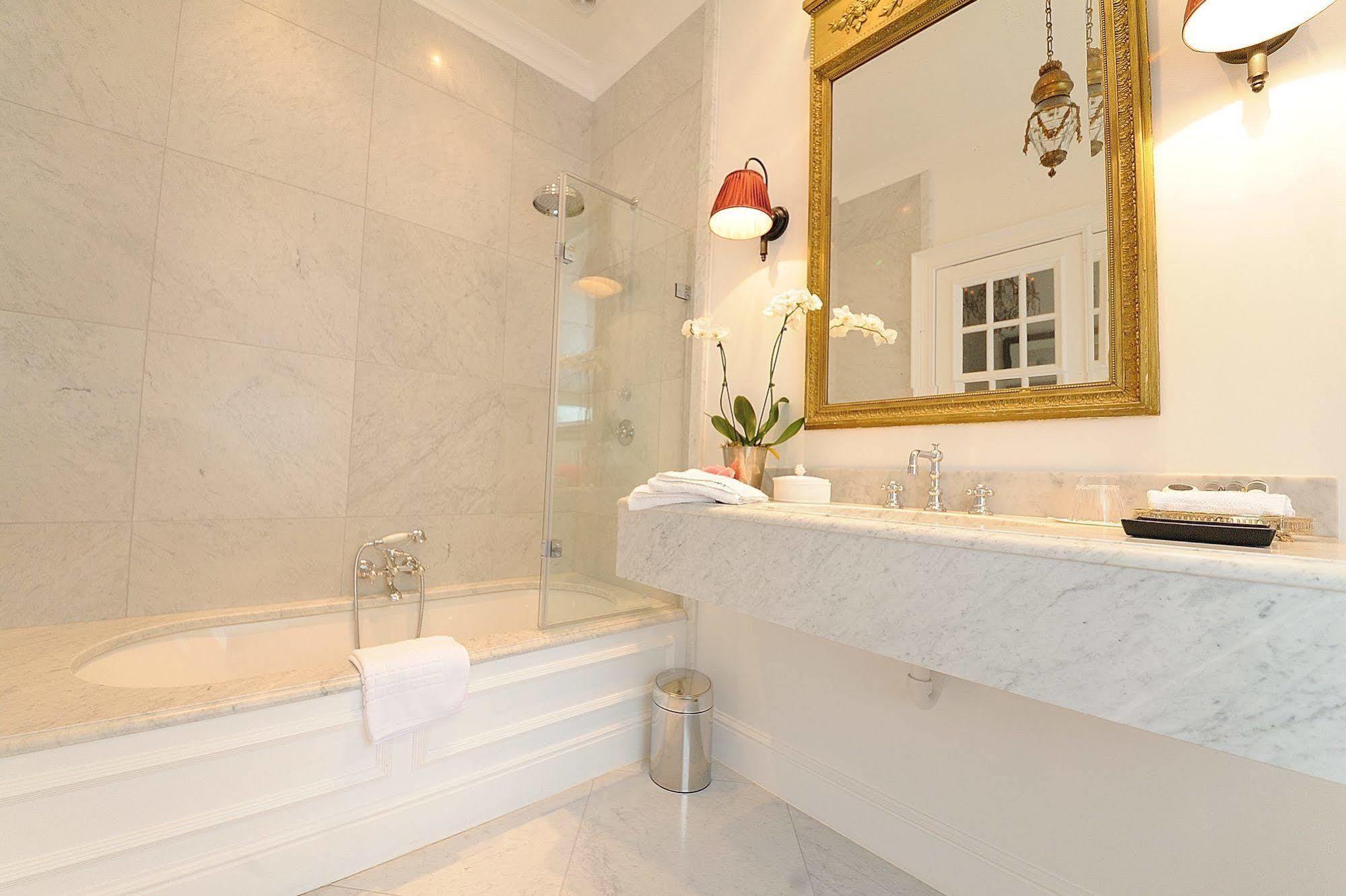 B&B Jvr 108 Antwerp Luaran gambar